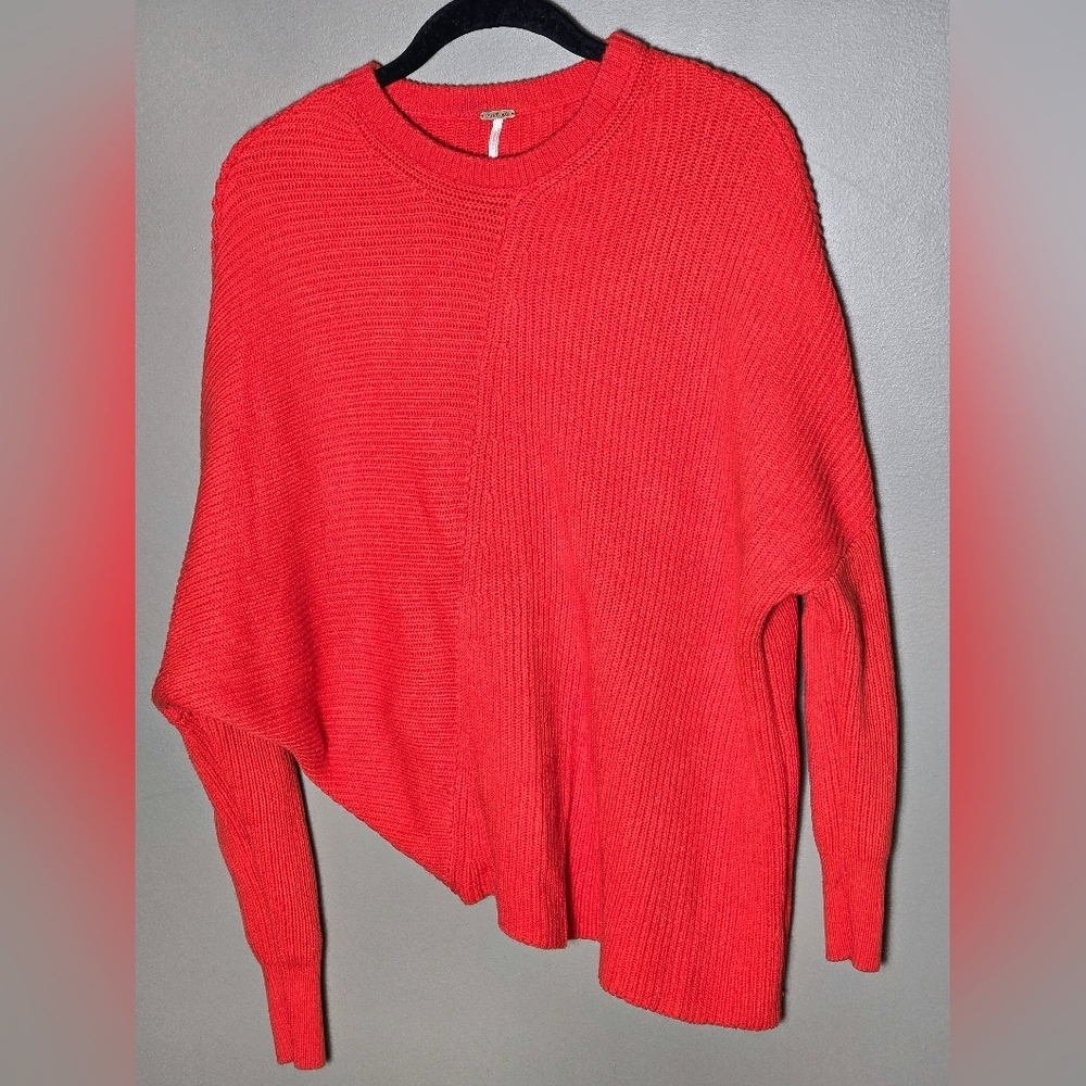 Free People Downtown Ribbed Asymetrical‎ Oversize Quiet Luxury Sweater, XS